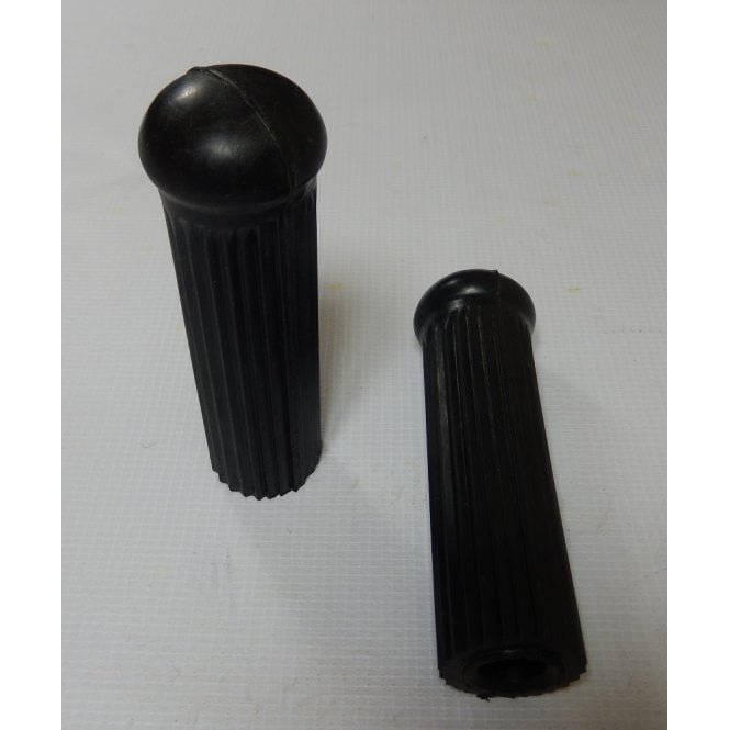BSA Bantam D1,D3 Riders Footrest Rubbers (Pair) for Classic Motorcycle OEM No 90-4085