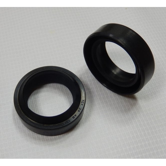 BSA & Triumph Oil Seals T120,T140, B50,A75 Sold as a Pair OEM No 97-4001