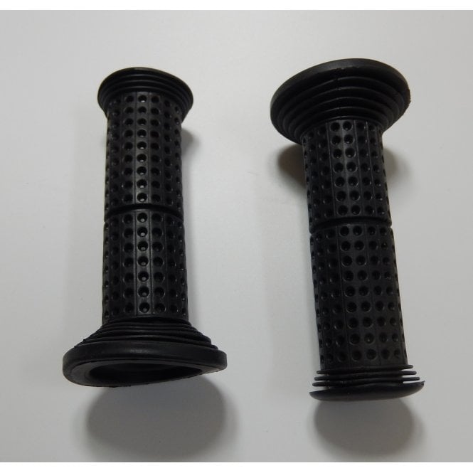 Grips Black Traditional Style Sold As A Pair 115mm Long Fit 7/8" Handlebars