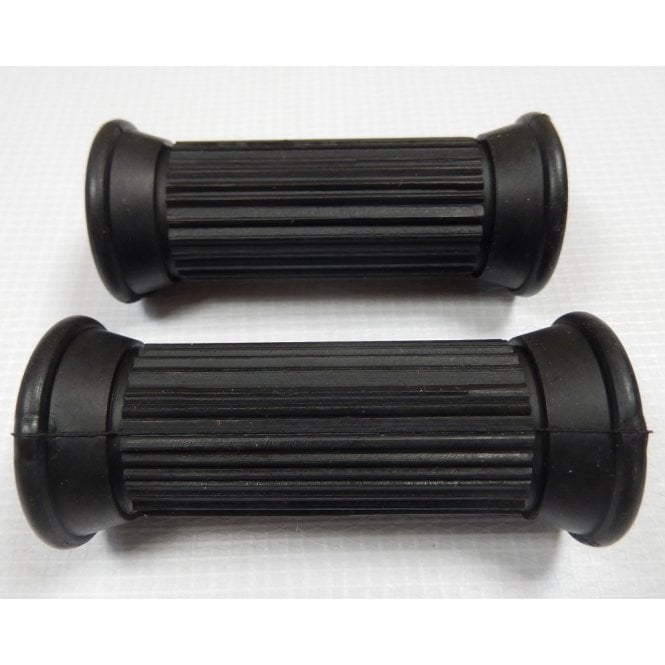 Norton Commando / AMC Footrest Rubbers OEM No 04-2569, 01-0847