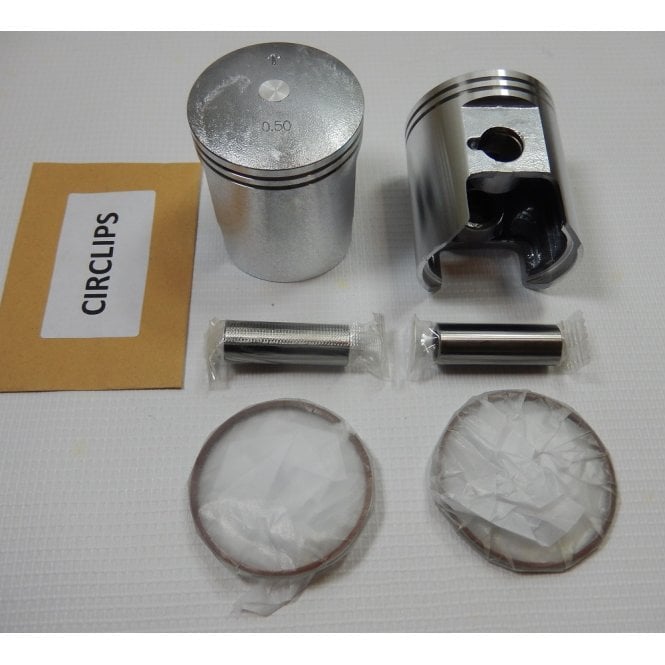 Suzuki GT250 Piston Set +0.50mm Oversize IMD Pistons England